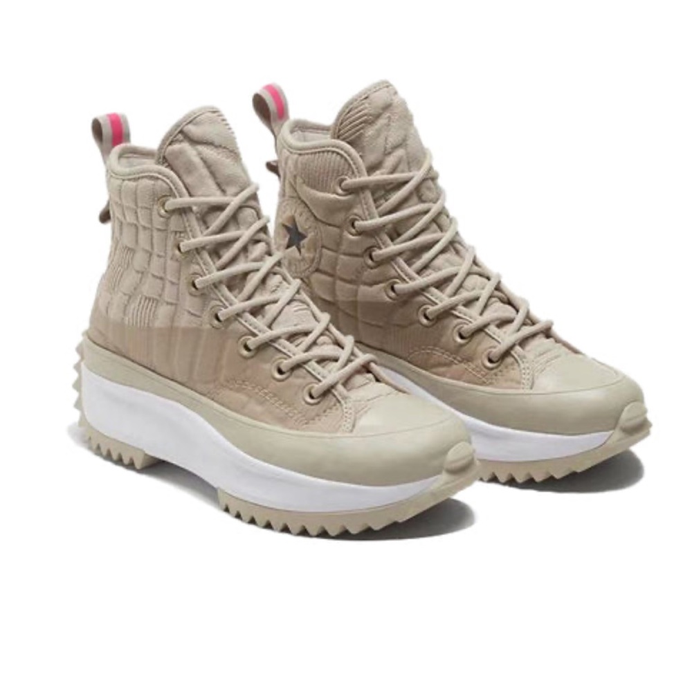 Converse - Picture 3 of 4